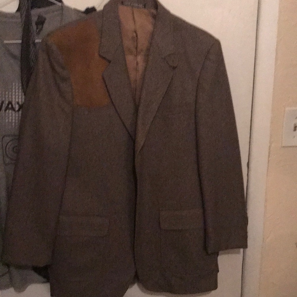 Tweed with leather patch